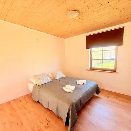 Private House, Walk To Old Town, Garden And Parking 펜션