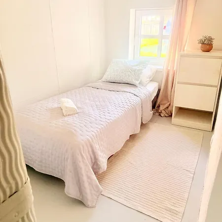 Private House, Walk To Old Town, Garden And Parking Hébergement de vacances Tallinn